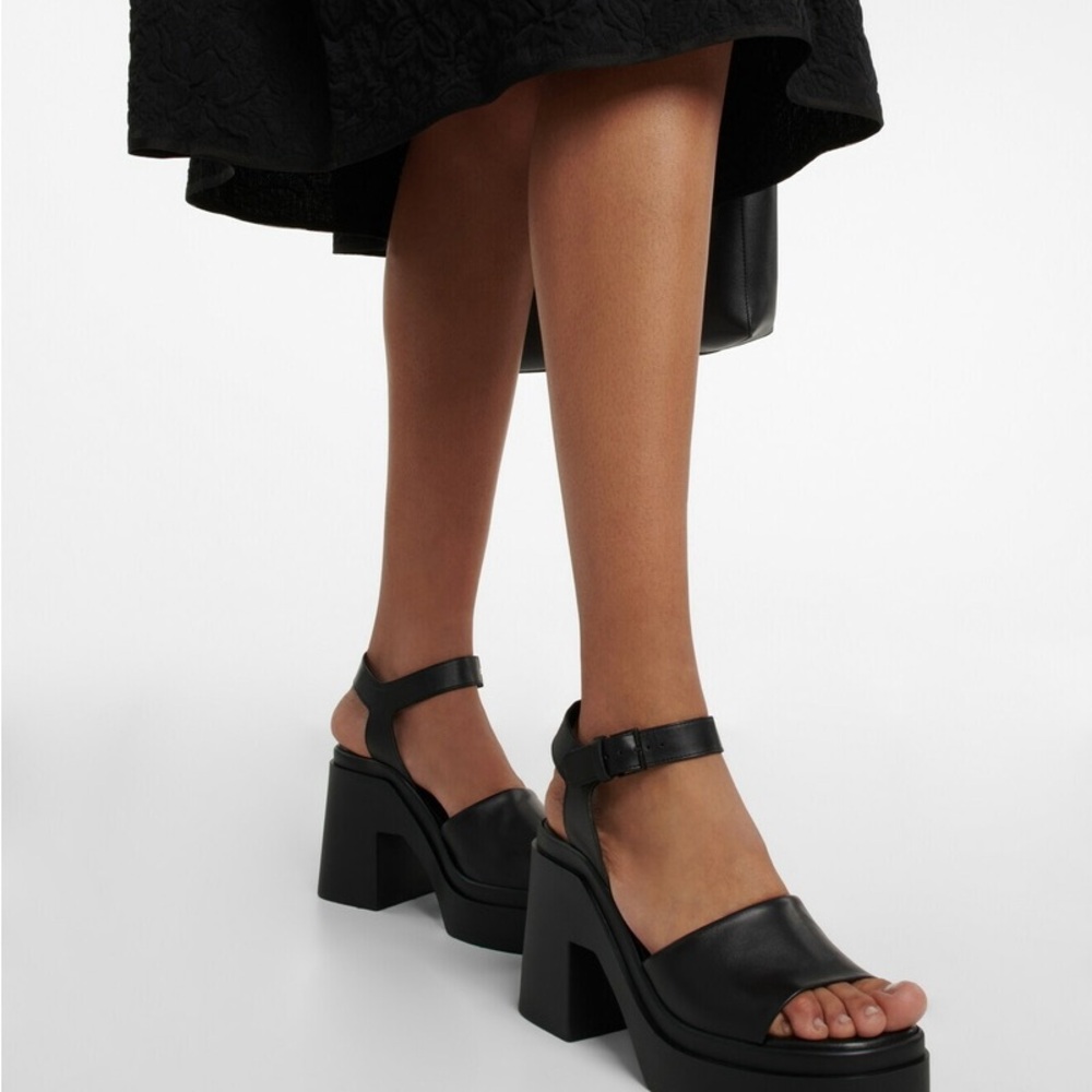 Robert Clergerie Black Leather Platform Heels - Picture 2 of 10
